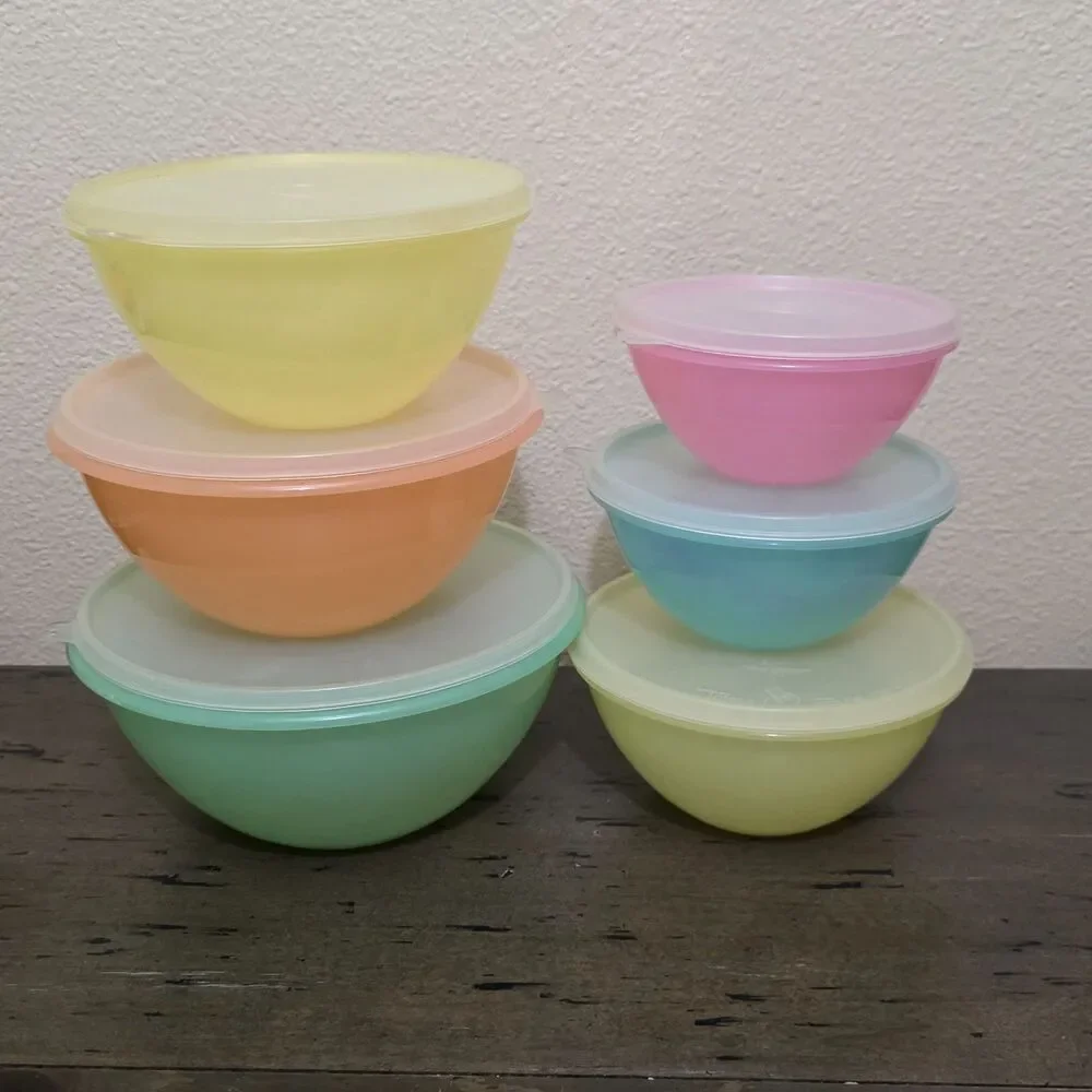 Vintage Tupperware Wonderlier Nesting Bowls Set 6 Pastel Colors w/ Lids